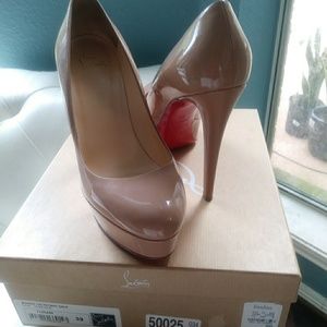 Christan Louboutin size 39(8) almost new,